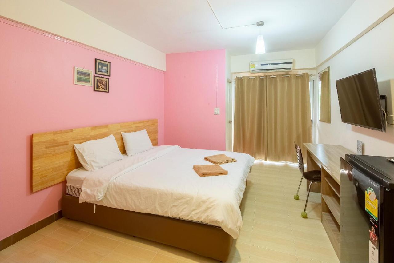 Gems Park Don Mueang Airport And Bts Hotel Bangkok Exterior foto